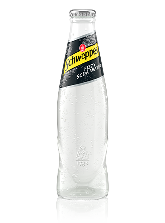 0,2 Liter Flasche Schweppes Fizzy Soda Water.