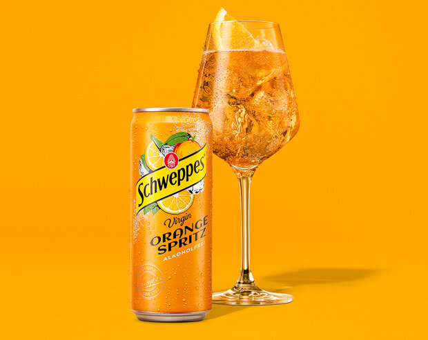 Dose von Schweppes Virgin Orange Spritz, alkoholfrei.